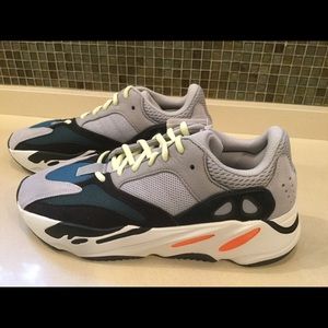 Authentic Adidas Deadstock Yeezy Wave Runner 700